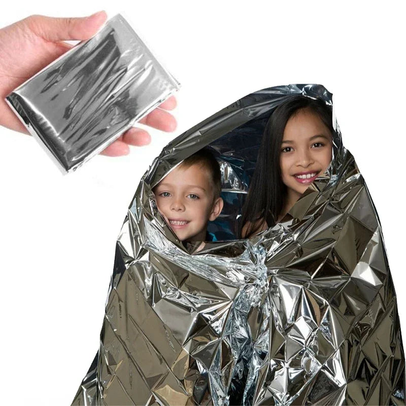 Emergent Blanket Mylar Thermal Outdoor Survive First Aid Kit Rescue Space Foil Camp Hike Mountaineer Bug Out Heat Retain